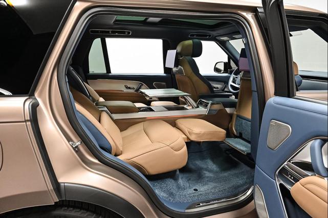 Photo of 2023 Satin Bronze Land Rover Range Rover