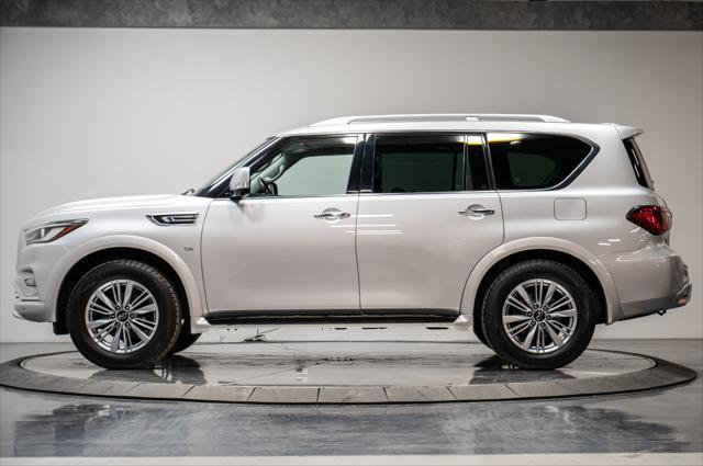 Photo of 2019 Liquid Platinum INFINITI QX80
