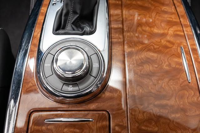 Photo of 2019 Liquid Platinum INFINITI QX80