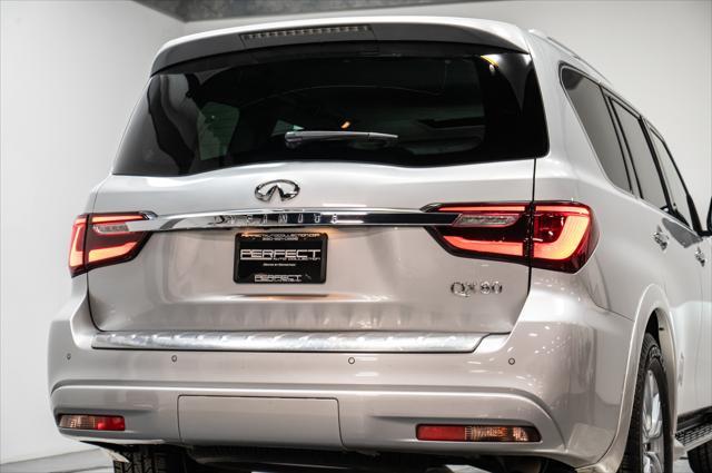 Photo of 2019 Liquid Platinum INFINITI QX80