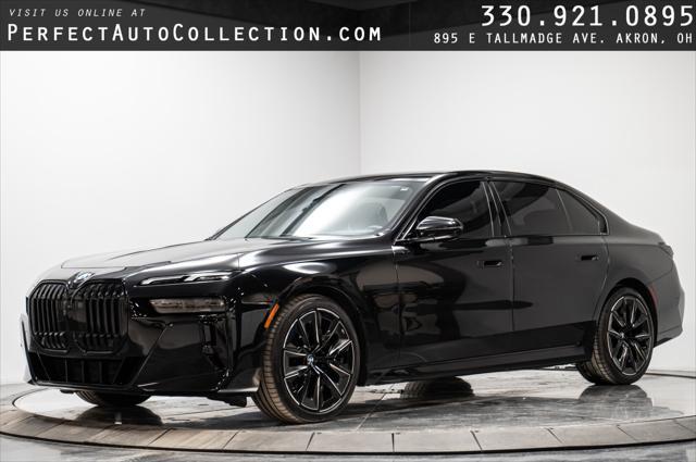 2023 BMW 760