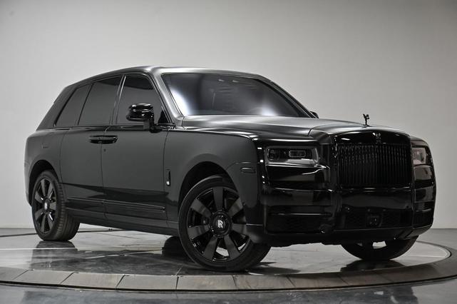 Photo of 2019 Black Diamond/ Gray Two Tone Rolls-Royce Cullinan