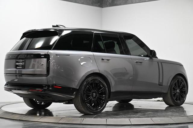 Photo of 2023 Eiger Grey Metallic Land Rover Range Rover
