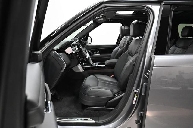 Photo of 2023 Eiger Grey Metallic Land Rover Range Rover