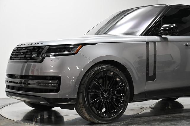 Photo of 2023 Eiger Grey Metallic Land Rover Range Rover