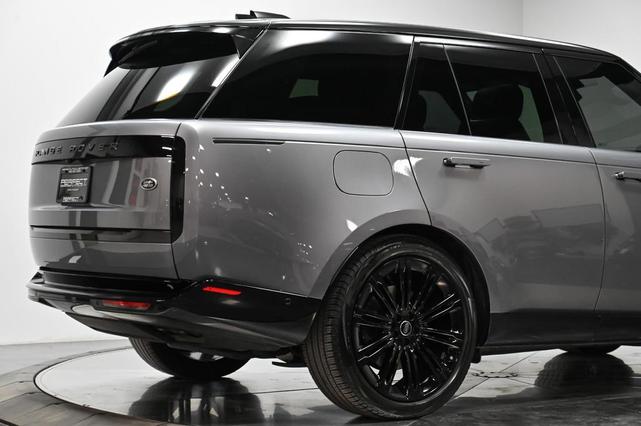 Photo of 2023 Eiger Grey Metallic Land Rover Range Rover
