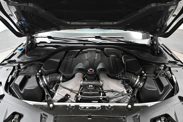Photo of 2022 Dravit Grey Metallic BMW ALPINA B8 Gran Coupe