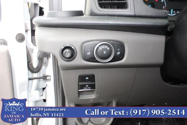 Photo of 2023 White Ford Transit-250