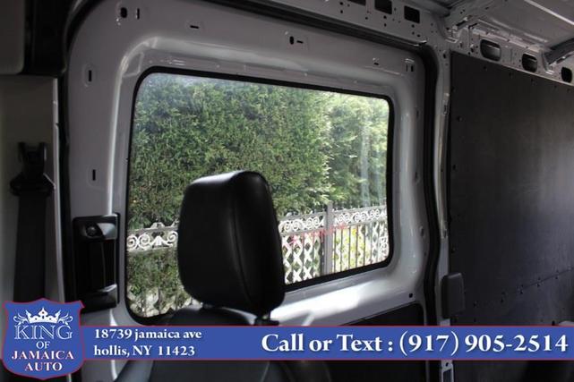 Photo of 2023 White Ford Transit-250