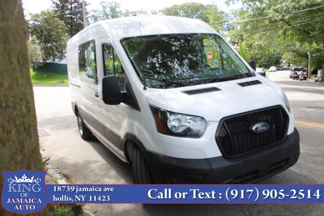 Photo of 2023 White Ford Transit-250