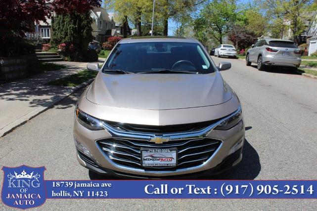 Photo of 2022 Gray Chevrolet Malibu