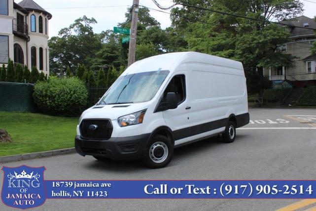Photo of 2023 White Ford Transit-250