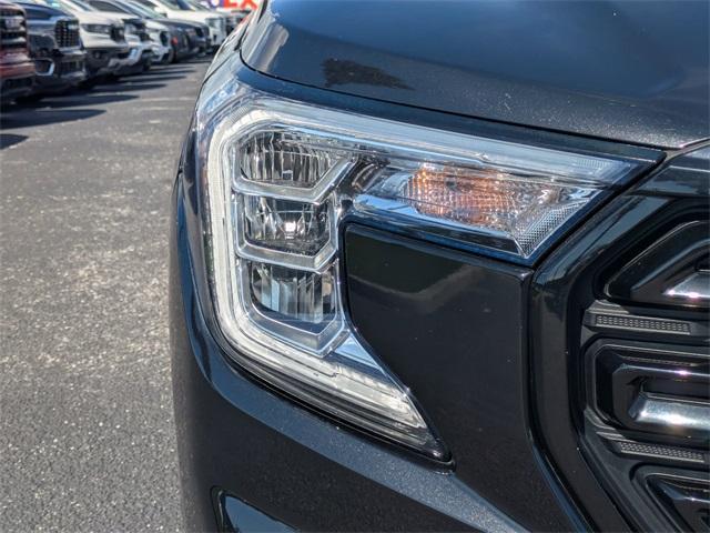 Photo of 2022 Ebony Twilight Metallic GMC Terrain