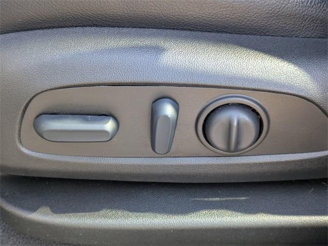 Photo of 2022 Ebony Twilight Metallic GMC Terrain