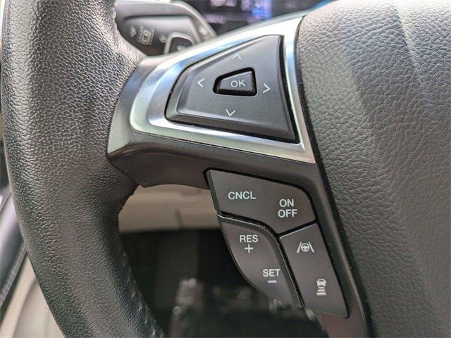 Photo of 2020 White Ford Edge