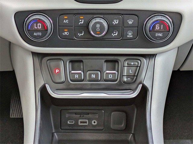 Photo of 2019 Summit White GMC Terrain