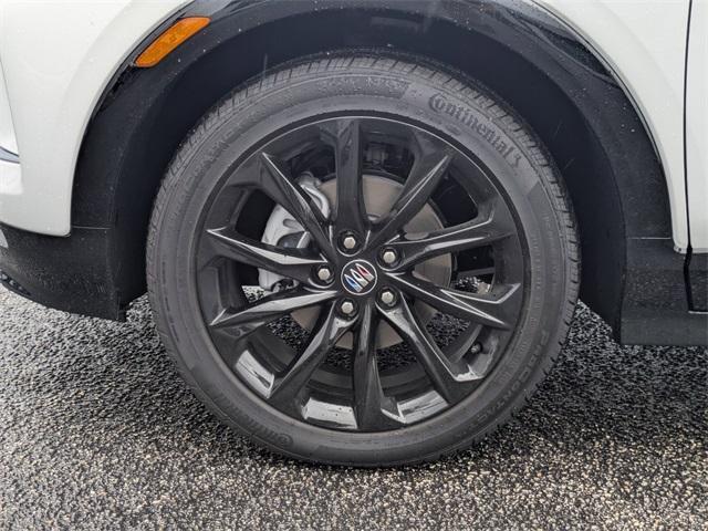 Photo of 2026 Summit White Buick Encore GX
