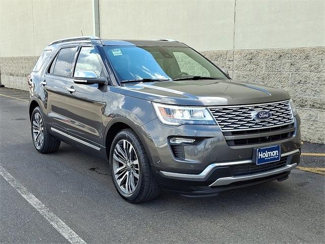 Photo of 2018 MAGNETIC METALLIC Ford Explorer