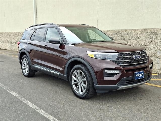 Photo of 2023 JEWEL RED MET TINTED CC Ford Explorer