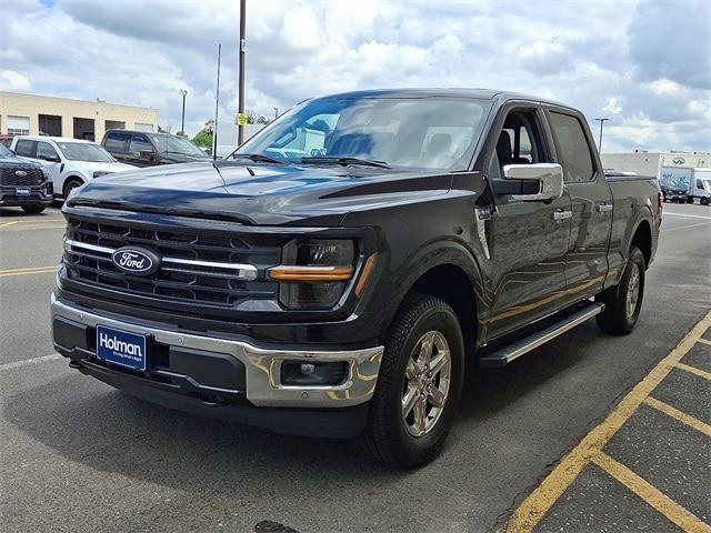 Photo of 2024 AGATE BLACK METALLIC Ford F-150