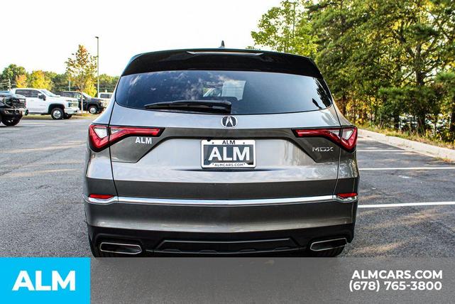 Photo of 2023 Liquid Carbon Metallic Acura MDX
