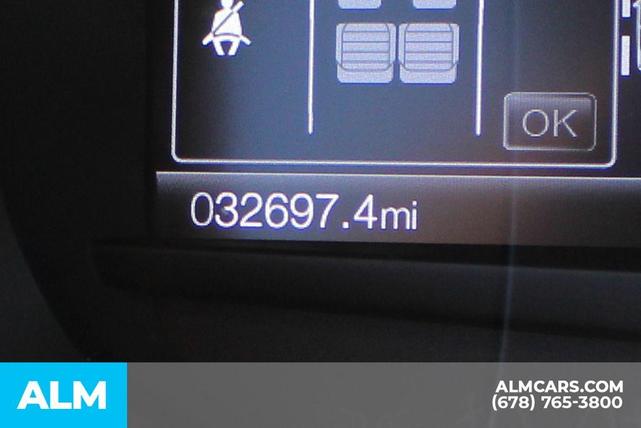 Photo of 2024 Black Metallic Ford Edge