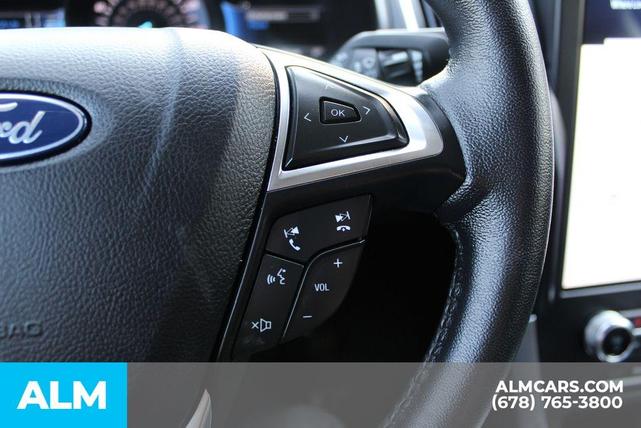 Photo of 2024 Black Metallic Ford Edge