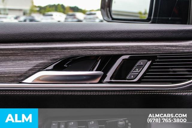 Photo of 2024 Diamond Black Jeep Wagoneer L