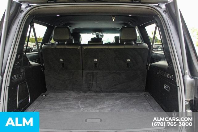 Photo of 2024 Diamond Black Jeep Wagoneer L