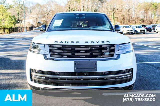 Photo of 2024 Ostuni Pearl White Land Rover Range Rover