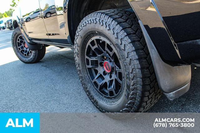 Photo of 2021 Black Toyota 4Runner