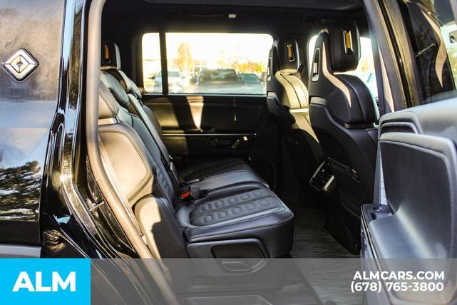 Photo of 2025 Black Rivian R1S