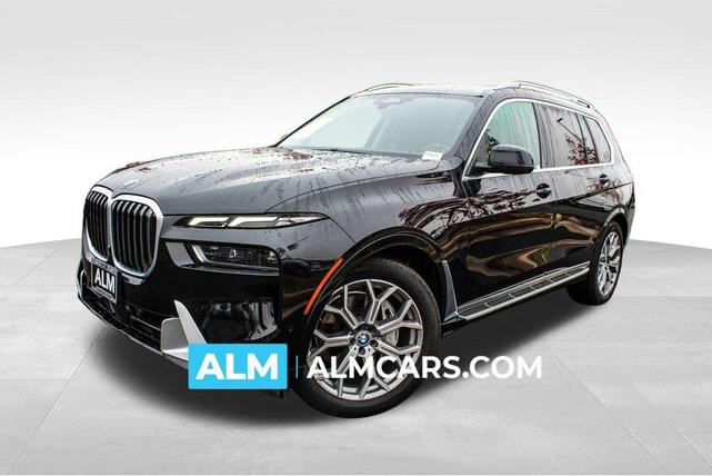 2023 BMW X7