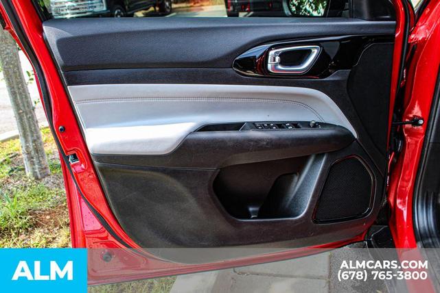 Photo of 2023 Redline Pearlcoat Jeep Compass