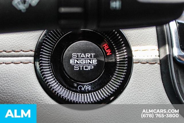 Photo of 2023 Redline Pearlcoat Jeep Compass