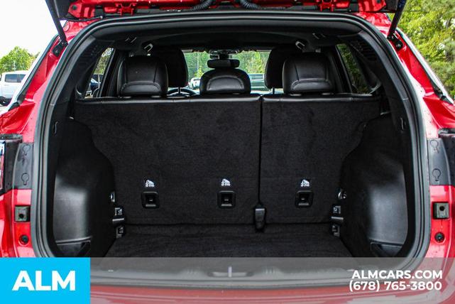 Photo of 2023 Redline Pearlcoat Jeep Compass
