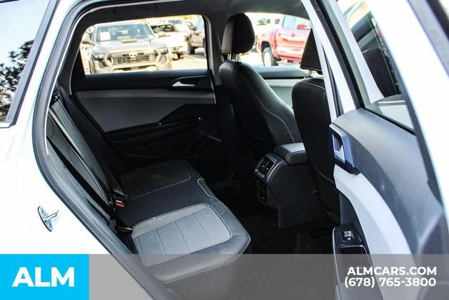 Photo of 2024 Pure White Volkswagen Taos
