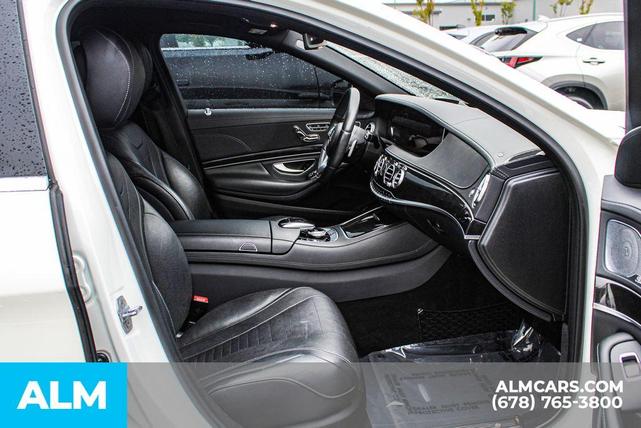Photo of 2020 White Mercedes-Benz S-Class