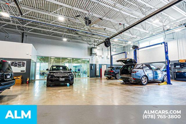 Photo of 2022 Dark Graphite Metallic BMW 530