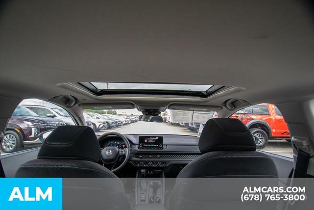 Photo of 2023 White Honda Accord