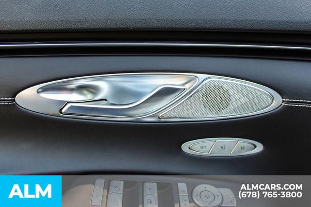 Photo of 2024 Alta White Genesis Electrified GV70