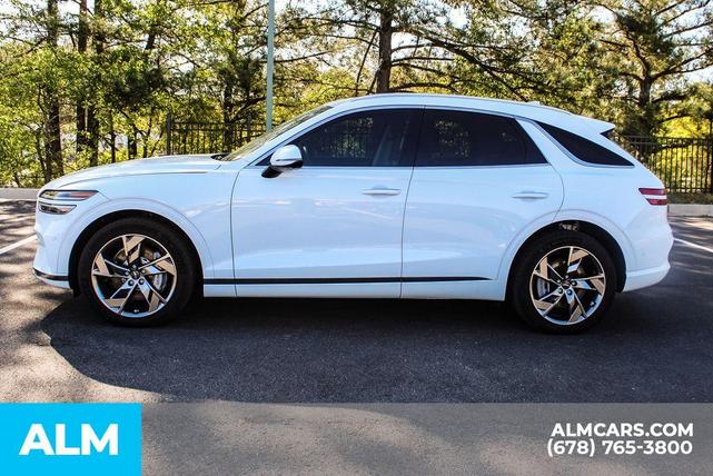 Photo of 2024 Alta White Genesis Electrified GV70