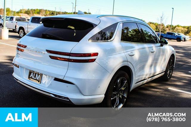 Photo of 2024 Alta White Genesis Electrified GV70