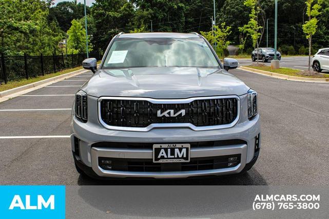 Photo of 2023 Gray Kia Telluride