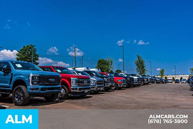 Photo of 2023 Gray Kia Telluride