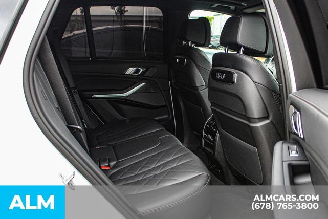 Photo of 2025 White BMW X5 PHEV