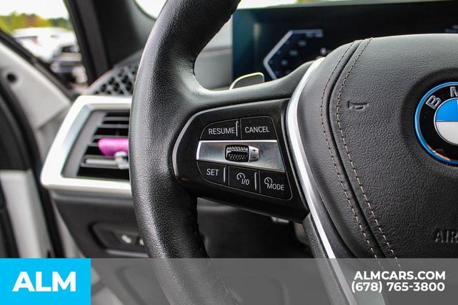 Photo of 2025 White BMW X5 PHEV