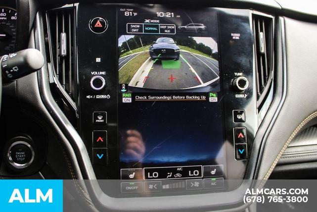 Photo of 2023 Ice Silver Metallic Subaru Outback