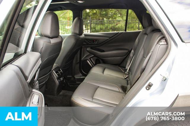 Photo of 2023 Ice Silver Metallic Subaru Outback