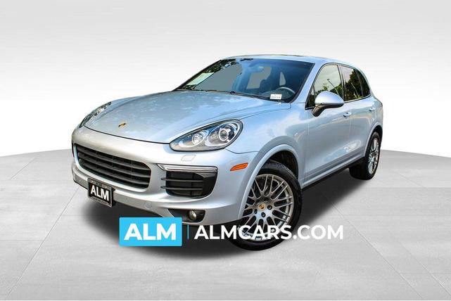 Photo of 2017 Rhodium Silver Porsche Cayenne